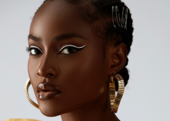 5 marques de maquillage bien connues et détenues par des personnes noirs