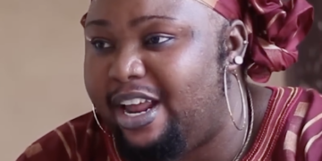 Aicha Kante assume sa barbe