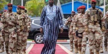 Le Président de la Guinée, Mamadi Doumbouya,