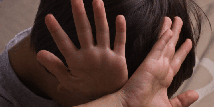 Violences sur un enfant