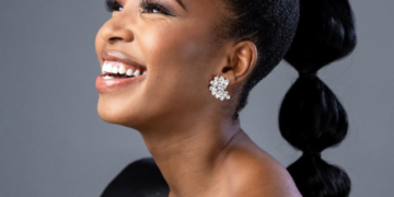 Lesego Chombo, de reine de beauté à ministre de la jeunesse et du genre au Botswana