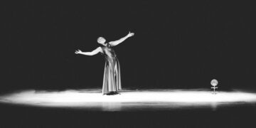 Germaine Acogny s’installe au Théâtre des Champs-Élysées