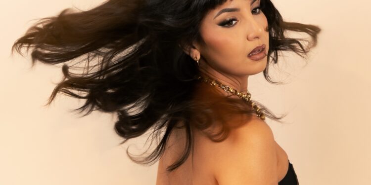 Oria, la nouvelle voix qui fait vibrer la scène française