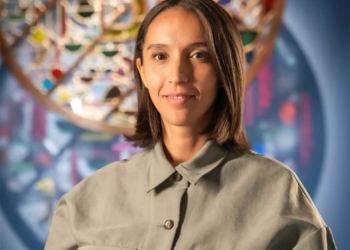 Sara Ouhaddou, lauréate du Prix BNP Paribas Banque Privée : quand le langage devient matière vivante