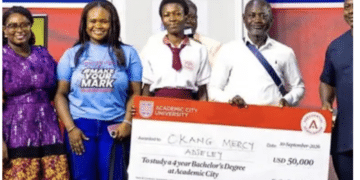 Mercy Okang, la jeune Ghanéenne qui fait aimer les sciences