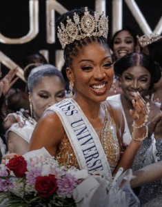 Danielle Adewusi, médecin et nouvelle Miss Universe Nigeria