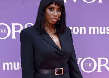 Le 14 octobre, Shaznay Lewis célèbre ses 51 ans