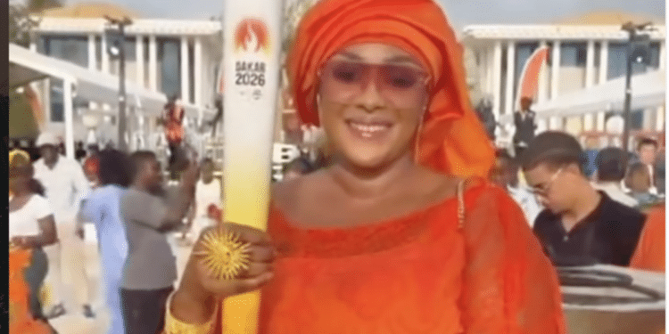 Keisha Khadija Dème, l’« Adja nationale » qui porte la flamme d’un Sénégal en mouvement
